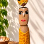 Totem de Madeira 58cm – Mestre Zé Crente | Ilha do Ferro
