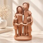 Escultura Família 1Filho e 1 Filha – Nildo de Zezinho