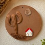 Prato de Parede com Cacto, Casa e Flor – Vanessa | Alto do Moura